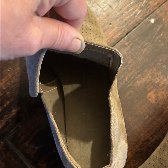 Women’s - Picture 3 of 3